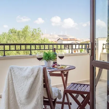 Aglaia 2 Beds Apt. - Sleeps 4 Appartamento Kouklia